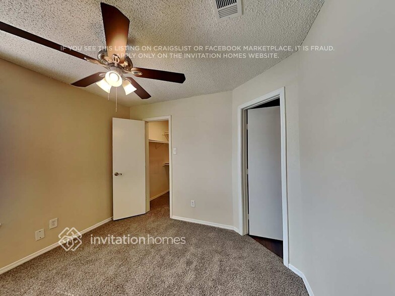 Building Photo - 2113 Stein Way