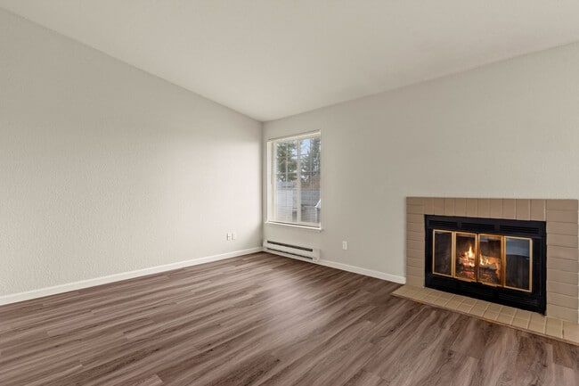 2 Bedroom 2 Bath 950 Sq Ft - Monte Vista Apartments