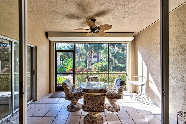 Building Photo - 4200 Sawgrass Point Dr