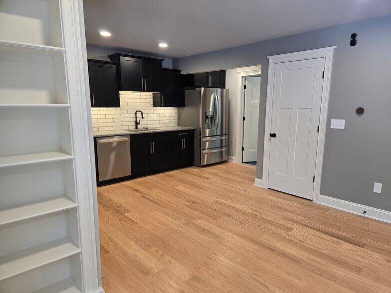 Kitchen & Living Room - 602 Forest Ln