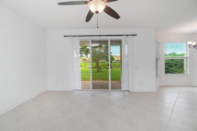 Building Photo - 10324 Willow Oaks Trail