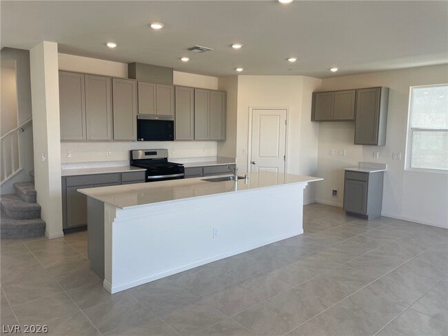 Building Photo - 10806 River Jct Ave