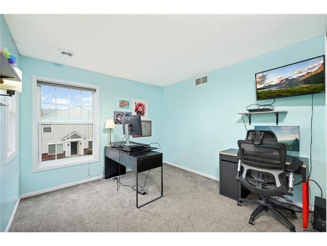 Building Photo - 7737 Elm Grove Ave