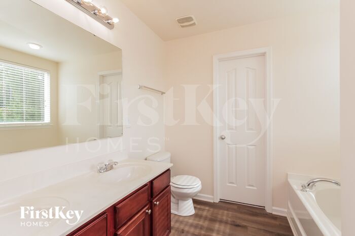 Building Photo - 3596 Catawba Creek Dr
