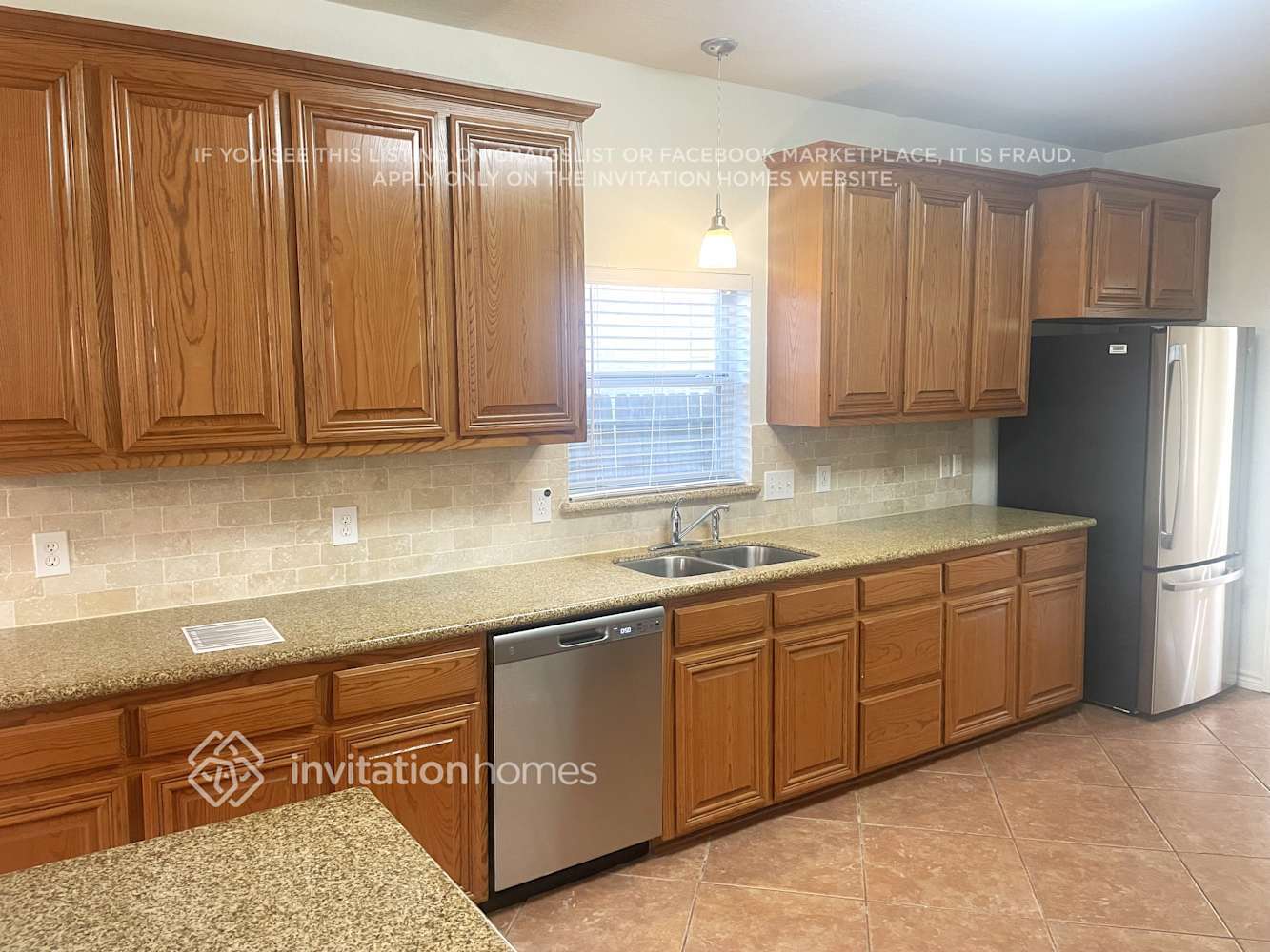 Building Photo - 8518 Sports Haven Dr