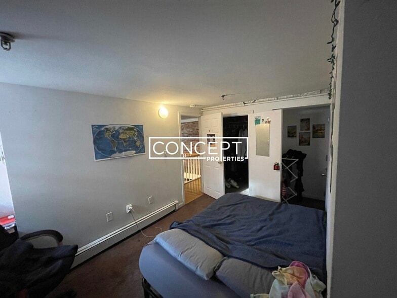 Building Photo - 168 Northampton St