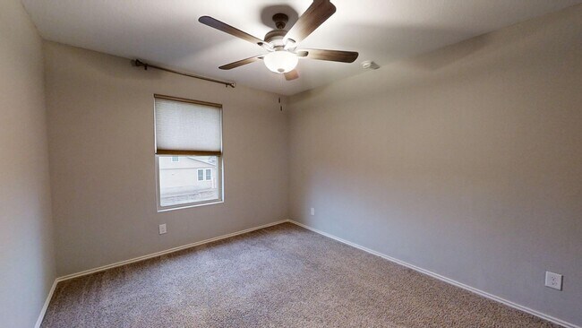 Building Photo - 2915 Thunder Gulch
