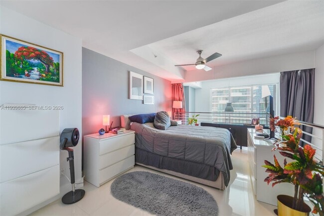 Building Photo - 60 SW 13th St