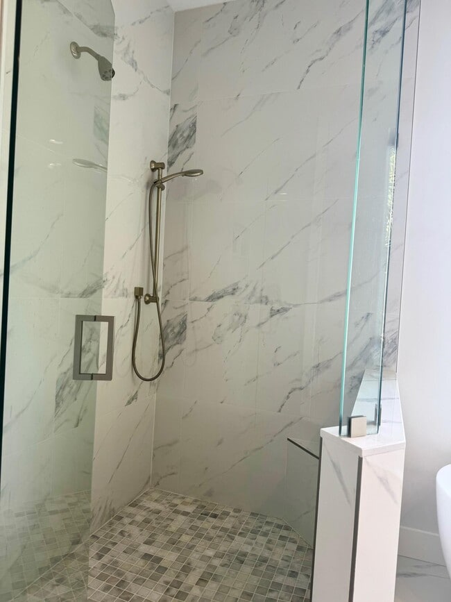 Building Photo - 107 Via Escobar Way