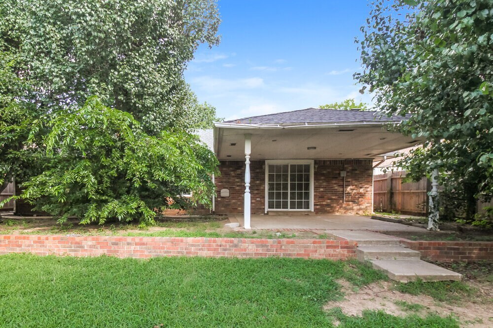 Building Photo - 829 Turtle Creek Rd