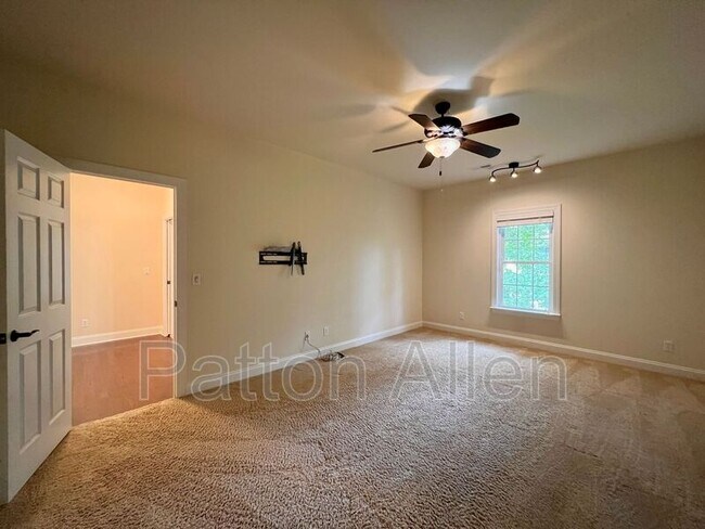 Building Photo - 85 Gray Duster Cir