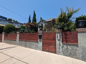 Building Photo - Beautiful 2-Bedroom Home Now Available