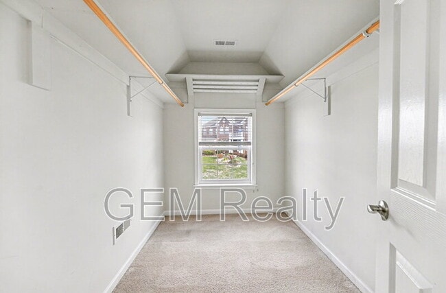 Building Photo - 9 Gallery Rd