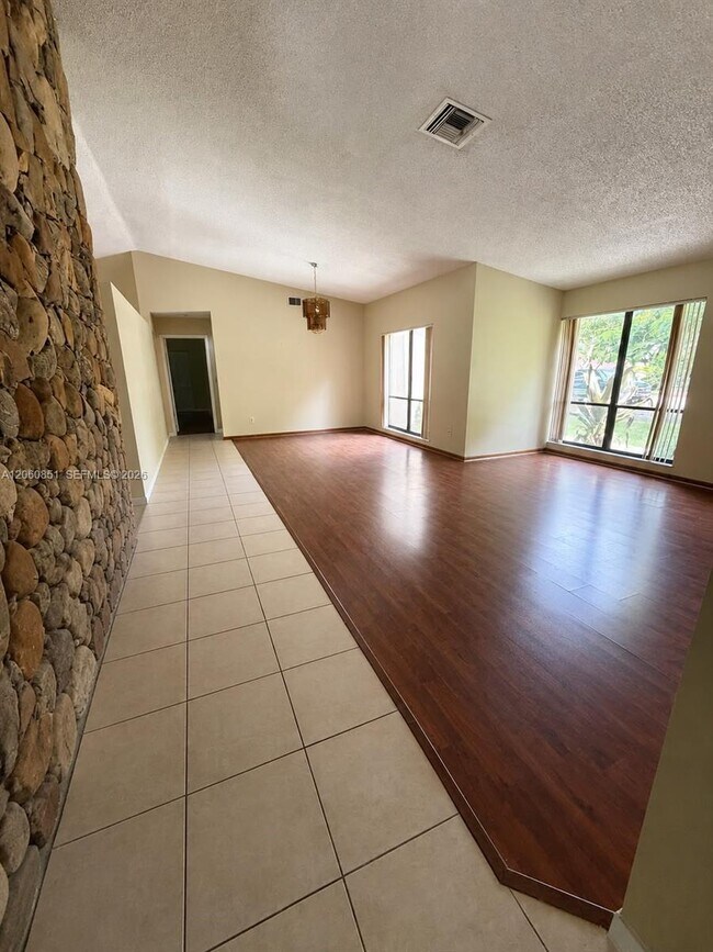 Building Photo - 14865 SW 166th St
