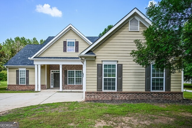 Primary Photo - 332 Southgate Dr