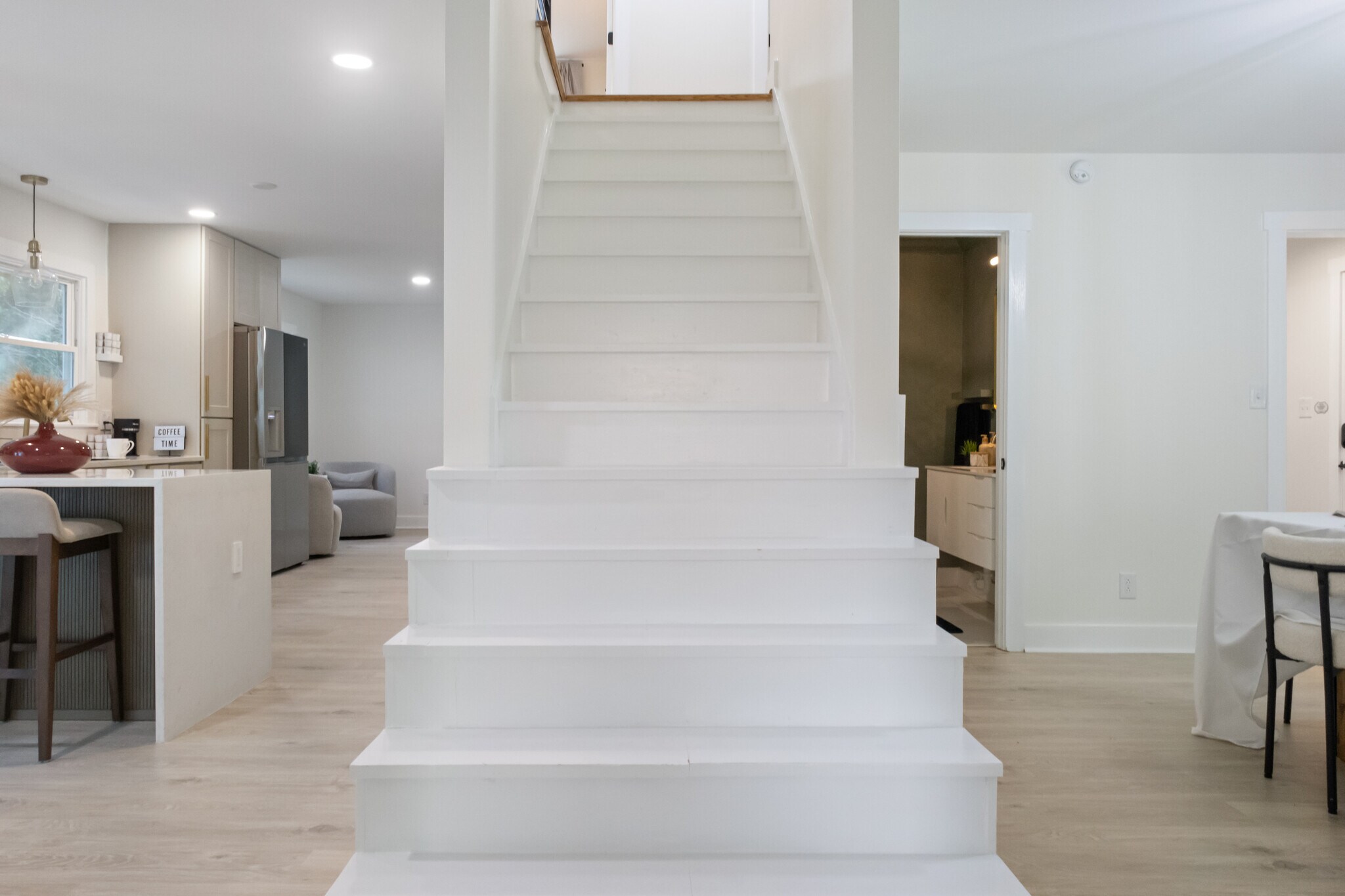 Building Photo - 523 Princeton St