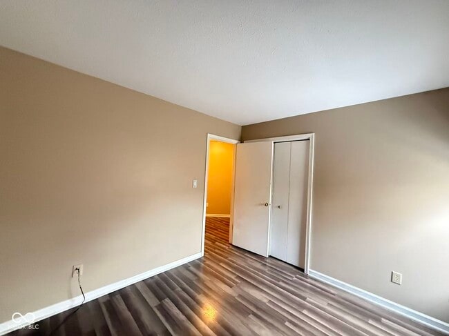 Building Photo - 7006 Long Run Dr