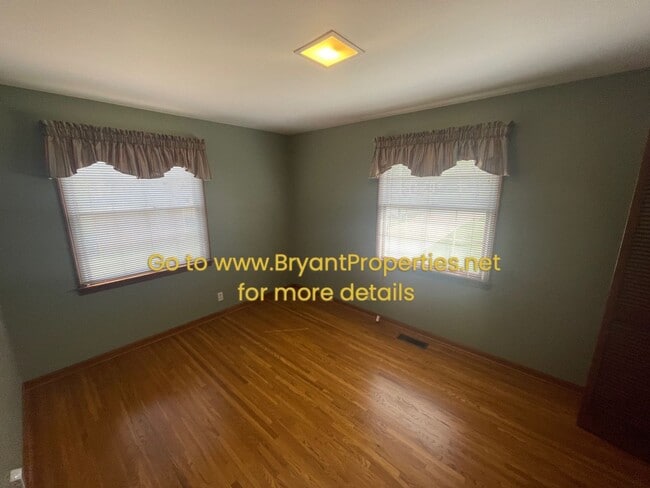 Building Photo - 1250 Dalemere Dr