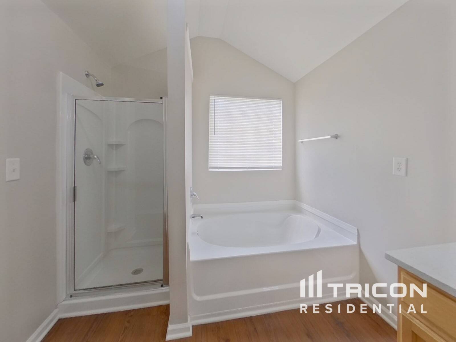 Building Photo - 7233 Hidden Creek Dr