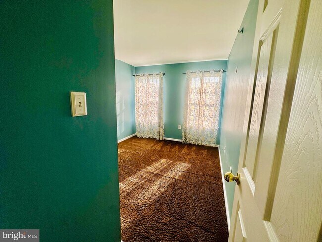 Building Photo - 4719 Ashforth Way