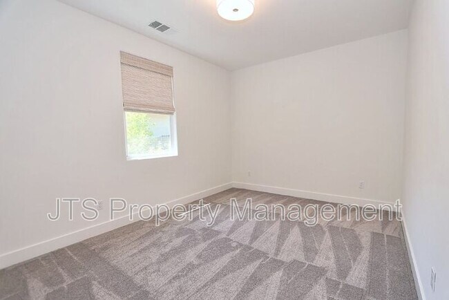 Building Photo - 4988 Amina Fair Way