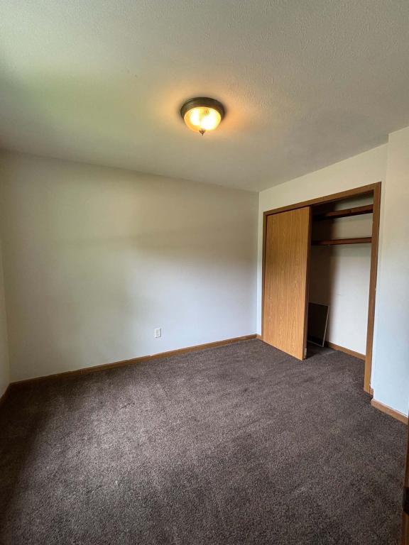 Building Photo - 1710 Tippecanoe Dr