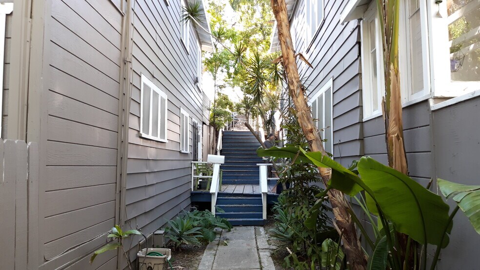 Walkway - 1120 Sanborn Ave.