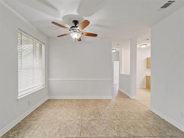 Building Photo - 2500 Westheimer Rd
