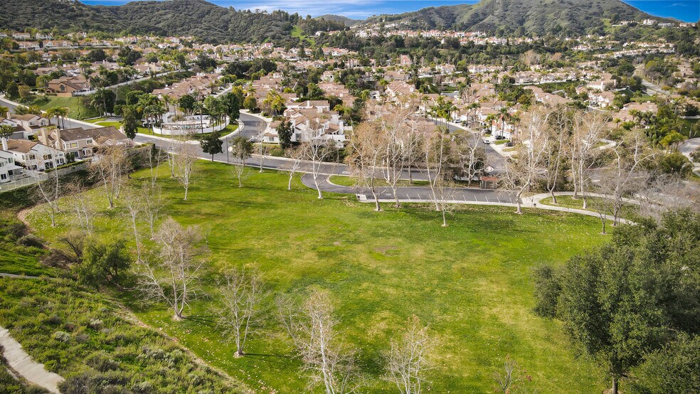 Building Photo - 4016 Cam Plano