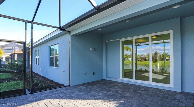 Building Photo - 2428 Ariane Dr