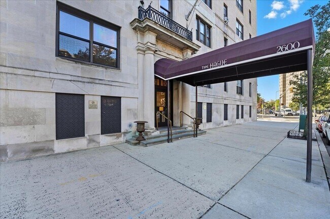 Building Photo - 2600 John F. Kennedy Blvd