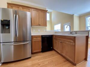 Building Photo - 1120 Hunters Cove