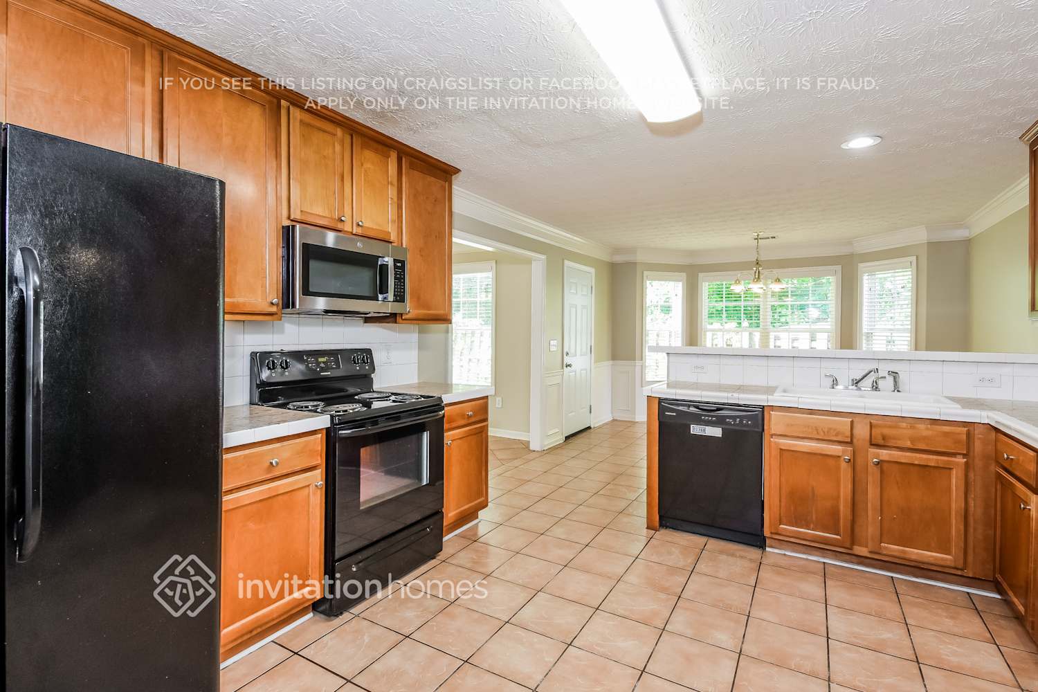 Building Photo - 2802 Wynhaven Oaks Way