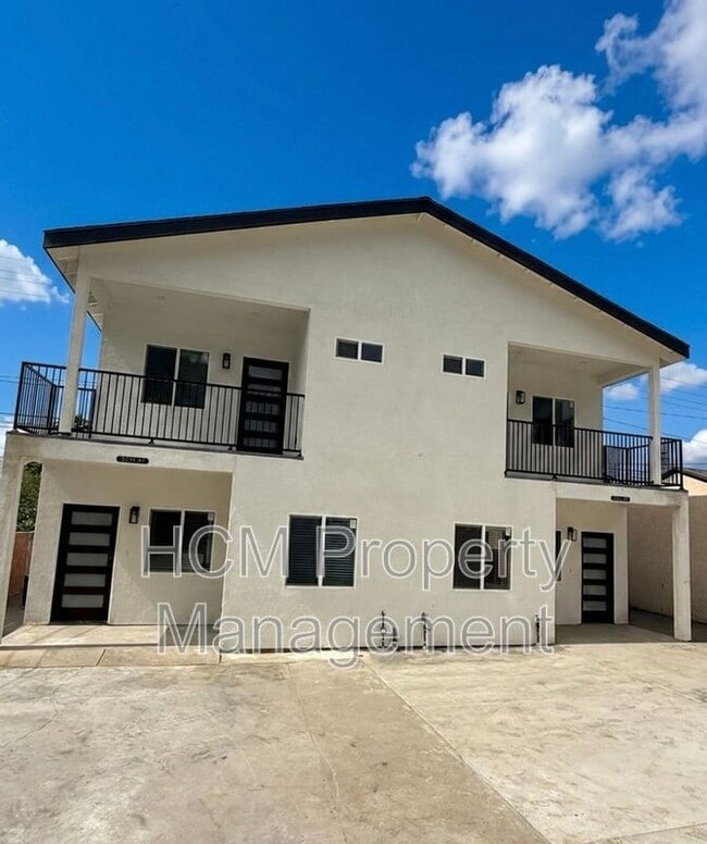 Building Photo - 5235 Bellflower Blvd