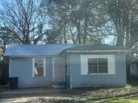 Building Photo - 4882 Mohican St