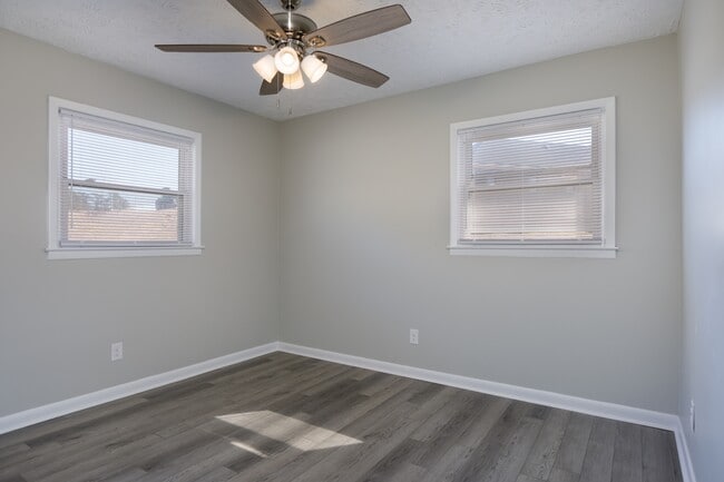 Building Photo - 3207 Tallywood Dr