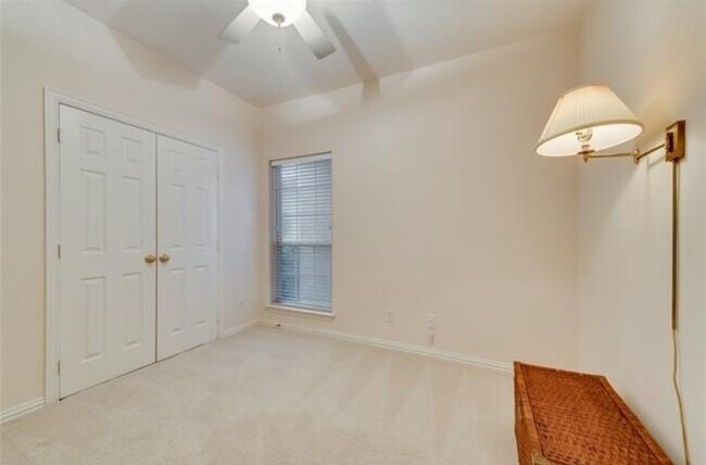 Building Photo - 7918 Ruskin Cir