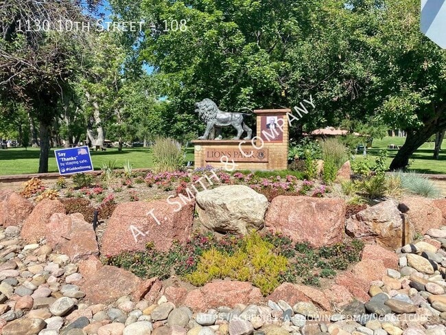 Building Photo - 1130 10th St