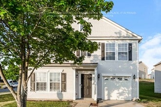 Building Photo - 956 Littleton Dr