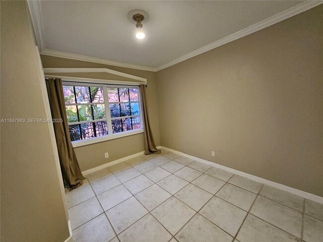 Building Photo - 38 SW 6th St