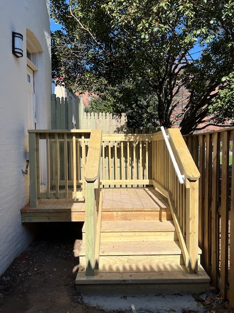 Back entry to Apt-A - 951 25th St NW