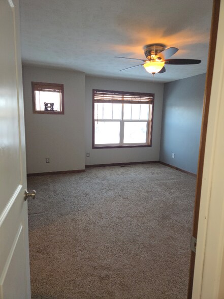 Building Photo - 12263 Xylite St NE