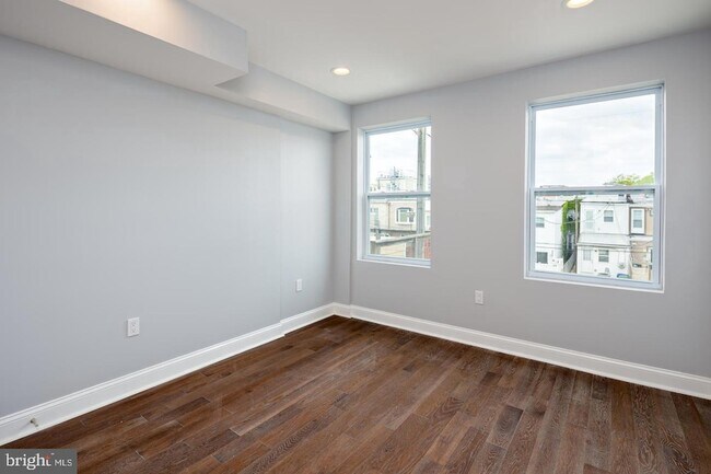 Building Photo - 1714 Patapsco St