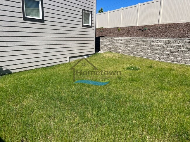 Building Photo - Woodbridge South Home with 4 Bedrooms and 3 Bathrooms in Post Falls build in 2021!