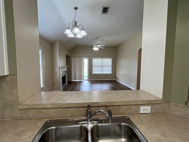 Building Photo - 8901 Ashland Park Pl