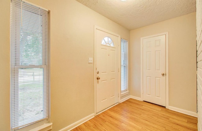 Building Photo - 29502 Raestone St
