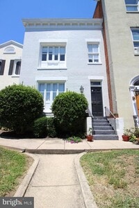 Building Photo - 3237 N St NW