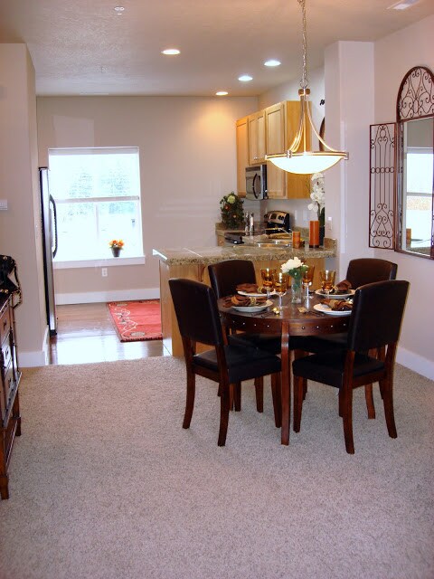 Building Photo - 3BDRM 2.5BTH Condo Duplex, Attached Garage...
