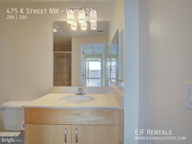 Building Photo - 475 K St NW