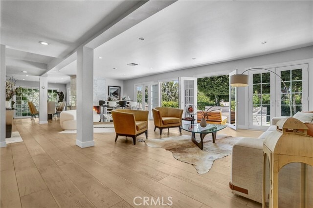 Building Photo - 4936 Matula Dr